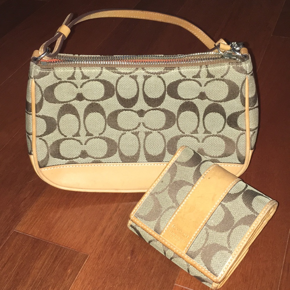 Authentic Coach Shoulder Bag & Matching Wallet